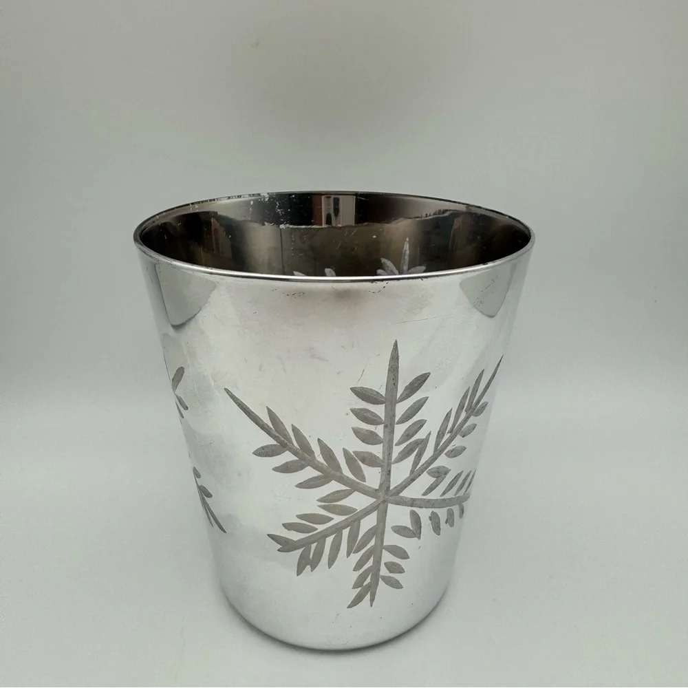 Crate & Barrel Snowflake Glass Votive Holder Silver 4” Vintage